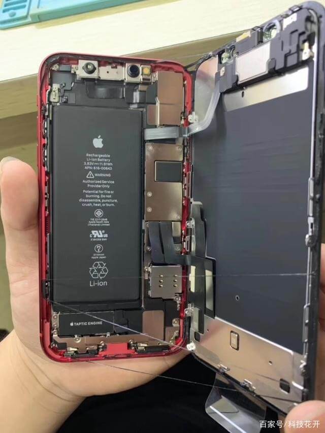 Iphone11拆解 內存電池天線已經確認 有點小失望 教學文章 黑盒子數位 手機電腦維修中心